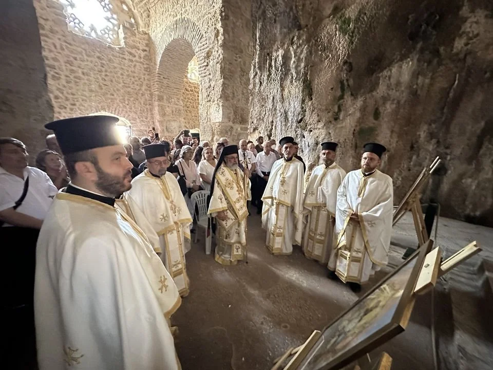 عيد القدّيسَين بطرس وبولس هامتي الرسل ومؤسّسي الكرسي الأنطاكي في كنيسة القدّيس بطرس، أنطاكية