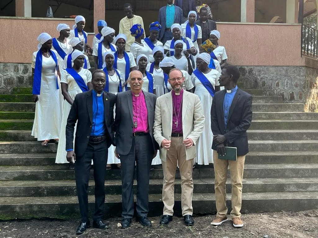 رئيس أساقفة الكنيسة الأسقفيّة الدكتور سامي فوزي يجتمع بقادة الكنيسة 