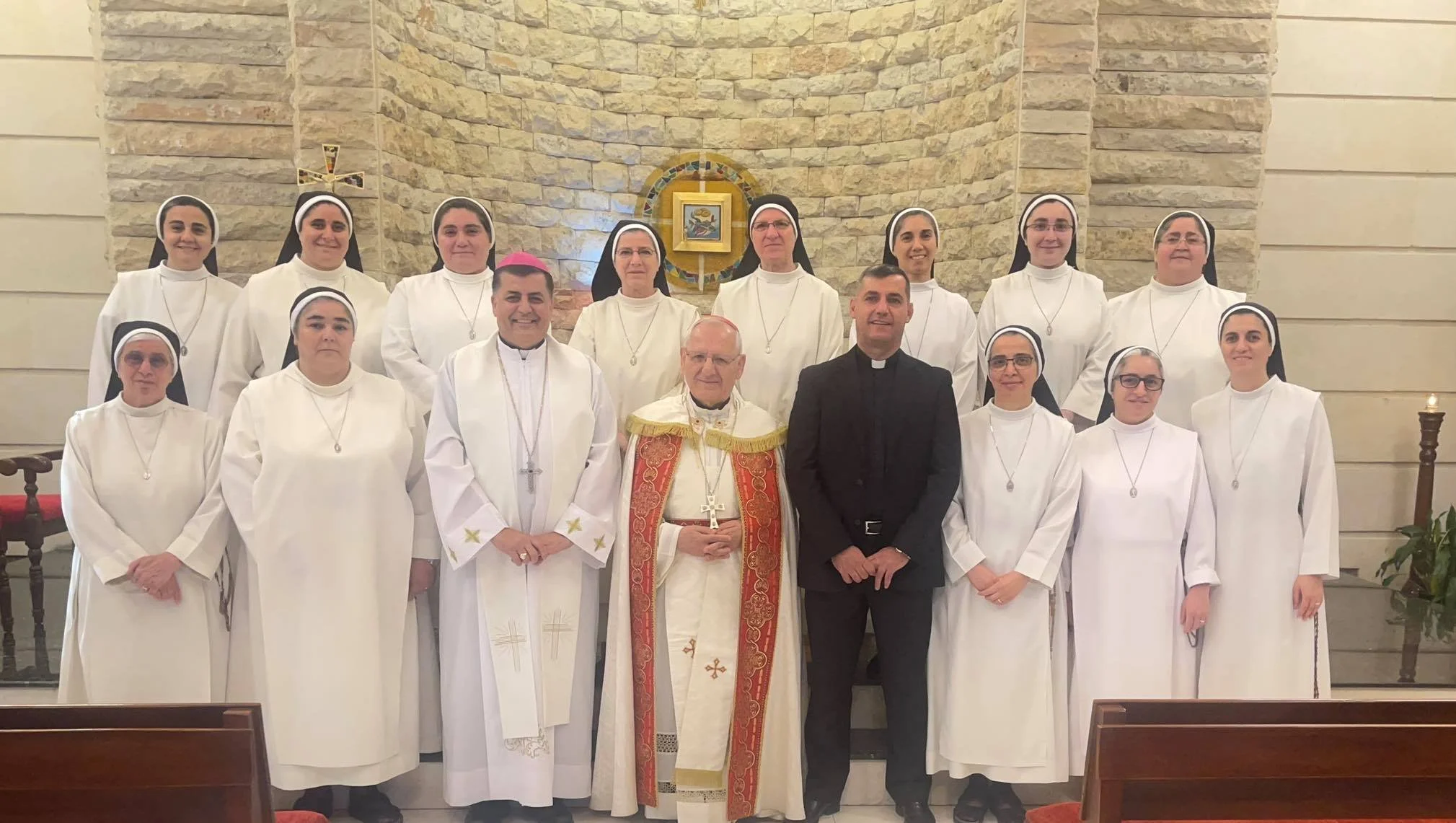 غبطة البطريرك الكاردينال لويس روفائيل ساكو يحتفل بالقدّاس لراهبات الكلدان في عنكاوا