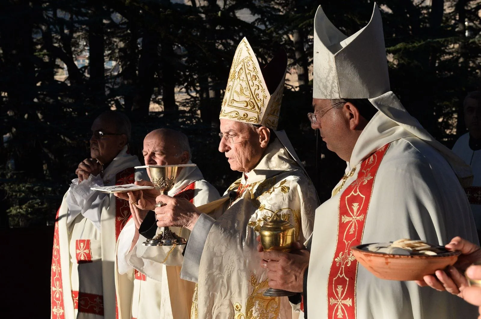 غبطة البطريرك الكردينال مار بشاره بطرس الرَّاعي يترأّس قدّاس عيد تجلّي الربّ