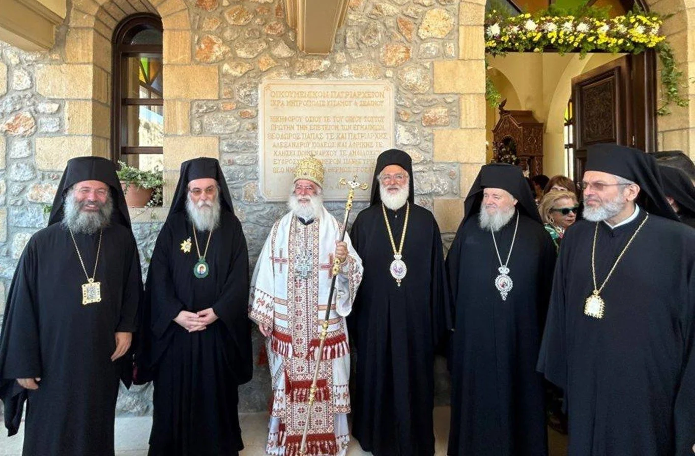 غبطة البابا ثيودروس الثاني يحتفل بتذكار القدّيس نيكفوروس الأبرص في جزيرة كريت