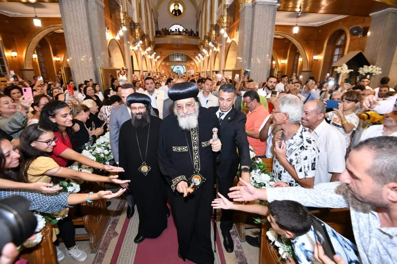 قداسة البابا تواضروس الثاني يهنّئ بعيد النيروز في بدء اجتماع الأربعاء