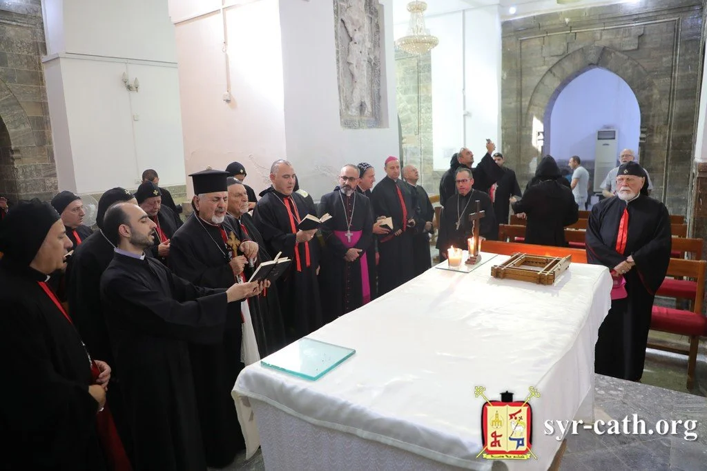 غبطة البطريرك مار اغناطيوس يوسف الثالث يونان يزور دير مار بهنام وسارة التاريخي، نمرود – سهل نينوى، العراق