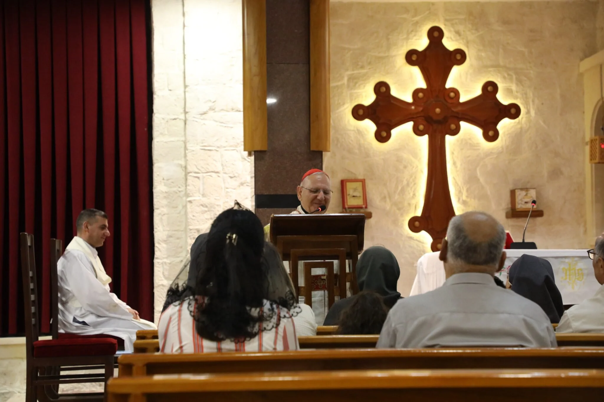 غبطة البطريرك الكاردينال لويس روفائيل ساكو في قدّاس الأحد: يدعو يسوع دعوات خاصّة، ودعوة عامة من دون أن يشكّل طبقات