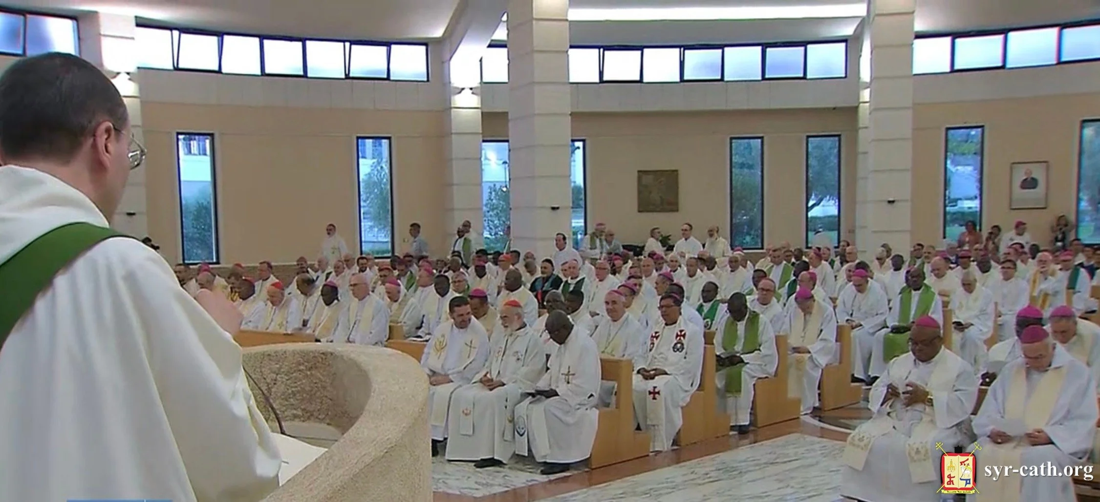 غبطة البطريرك مار اغناطيوس يوسف الثالث يونان يشارك في الرياضة الروحيّة الإستعداديّة لسينودس الأساقفة الروماني