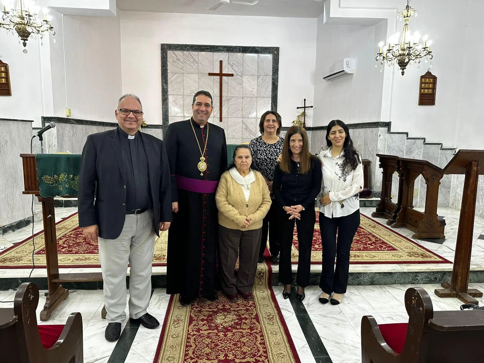 رئيس الأساقفة سيادة المطران حسام نعوم يقوم بزيارة رعويّة تفقديّة لمدينة الزرقاء/ الأردن