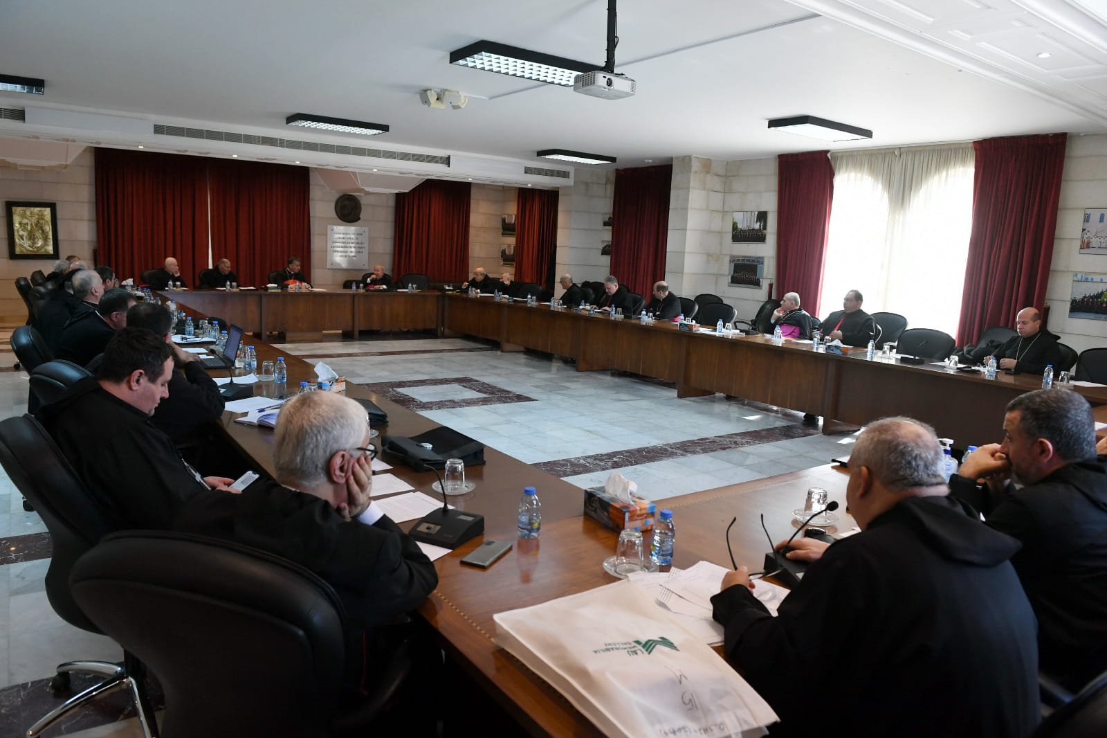 البيان الشهري لسينودس الكنيسة المارونيّة