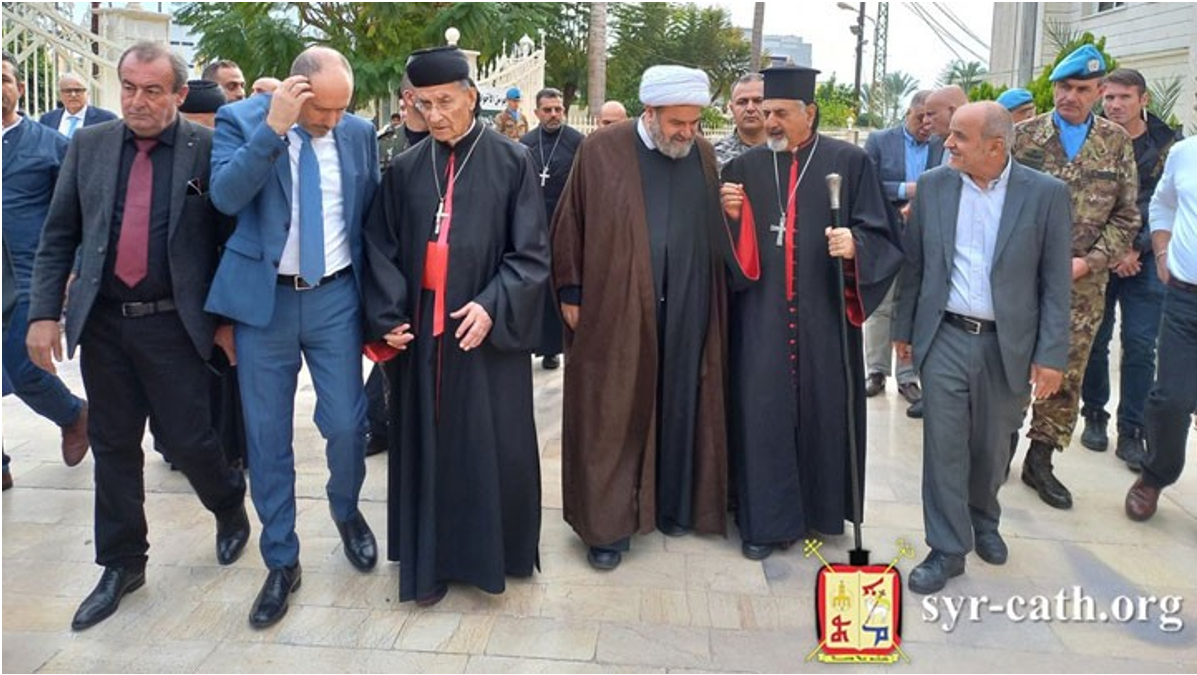 تفاصيل زيارة وفد مجلس البطاركة والأساقفة الكاثوليك إلى دار الإفتاء الشّيعيّ ودار الفتوى السّنّيّ في صور