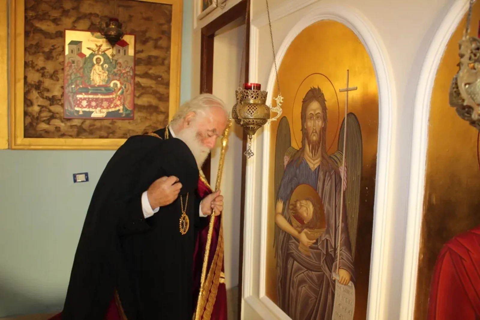 غبطة البابا ثيودروس الثاني يبارك كنيسة القدّيس يوحنّا المعمدان في "مستشفى كوتسيكا" بعد تجديديها