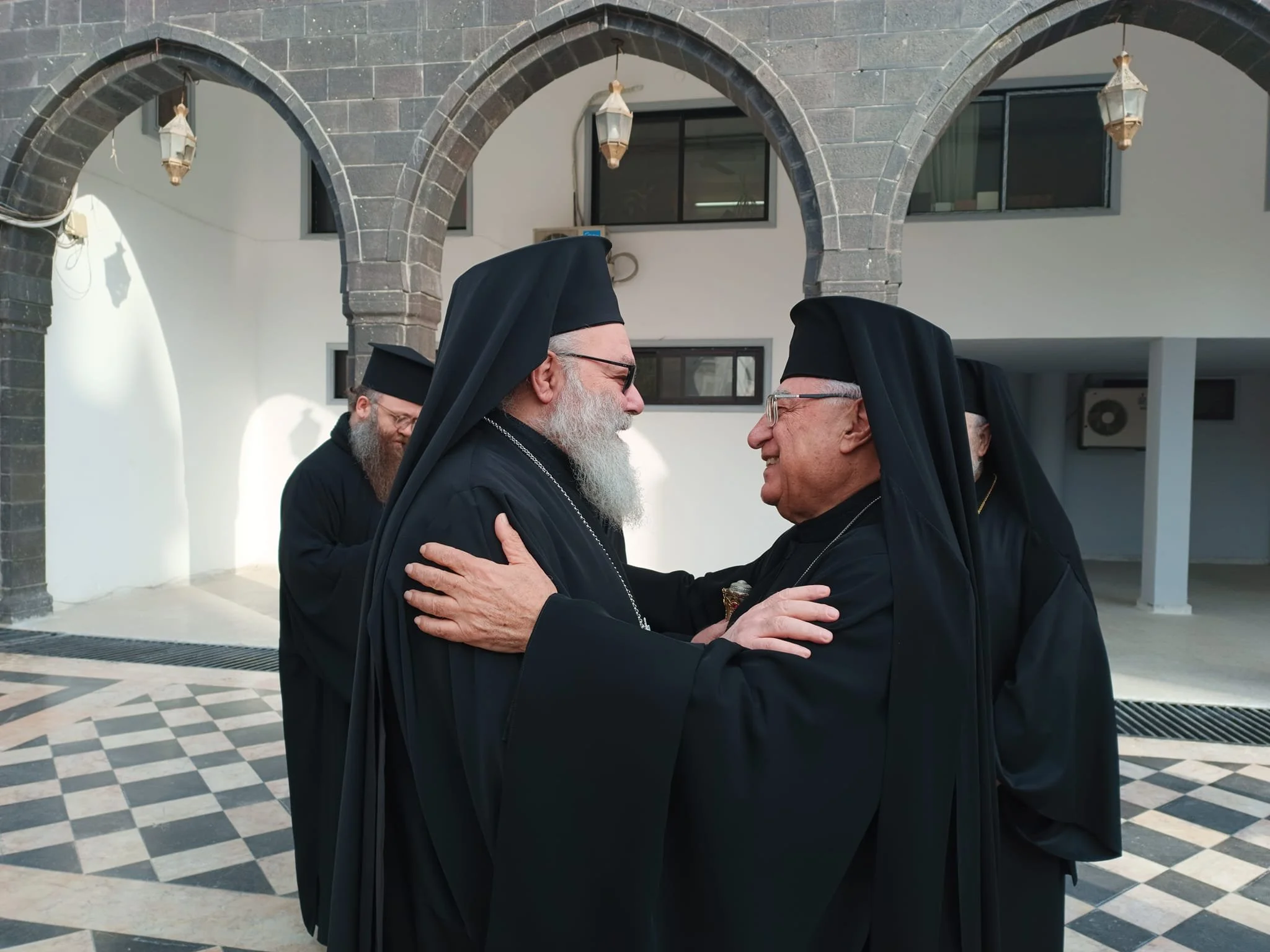 غبطة البطريرك يوحنّا العاشر في زيارة أخويّة إلى غبطة البطريرك يوسف العبسي