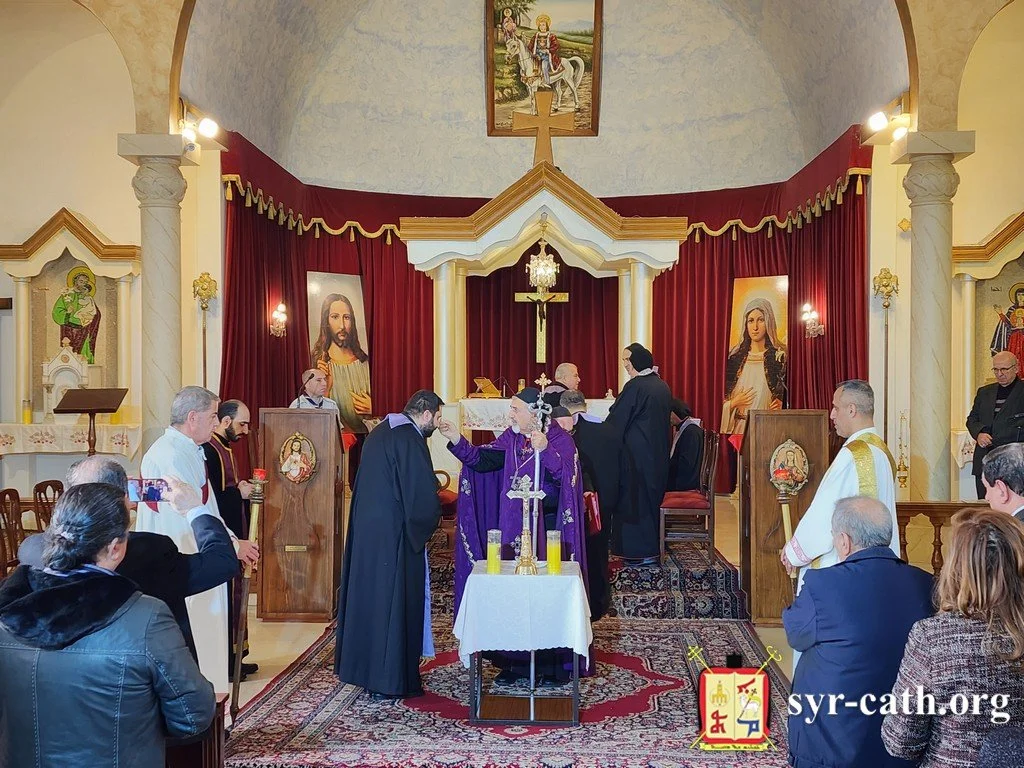 غبطة البطريرك مار اغناطيوس يوسف الثالث يونان يحتفل برتبة الشوبقونو (المسامحة) في بداية الصوم الكبير في كنيسة مار بهنام وسارة، الفنار - المتن، جبل لبنان