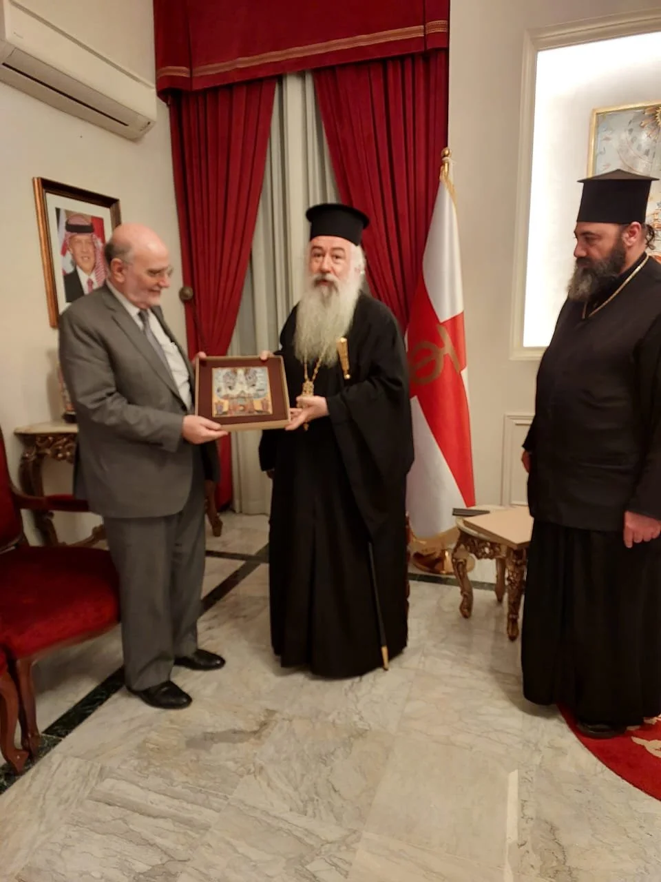 سيادة المطران خريستوفوروس عطالله يستقبل الأمين العام لمجلس كنائس الشرق الأوسط