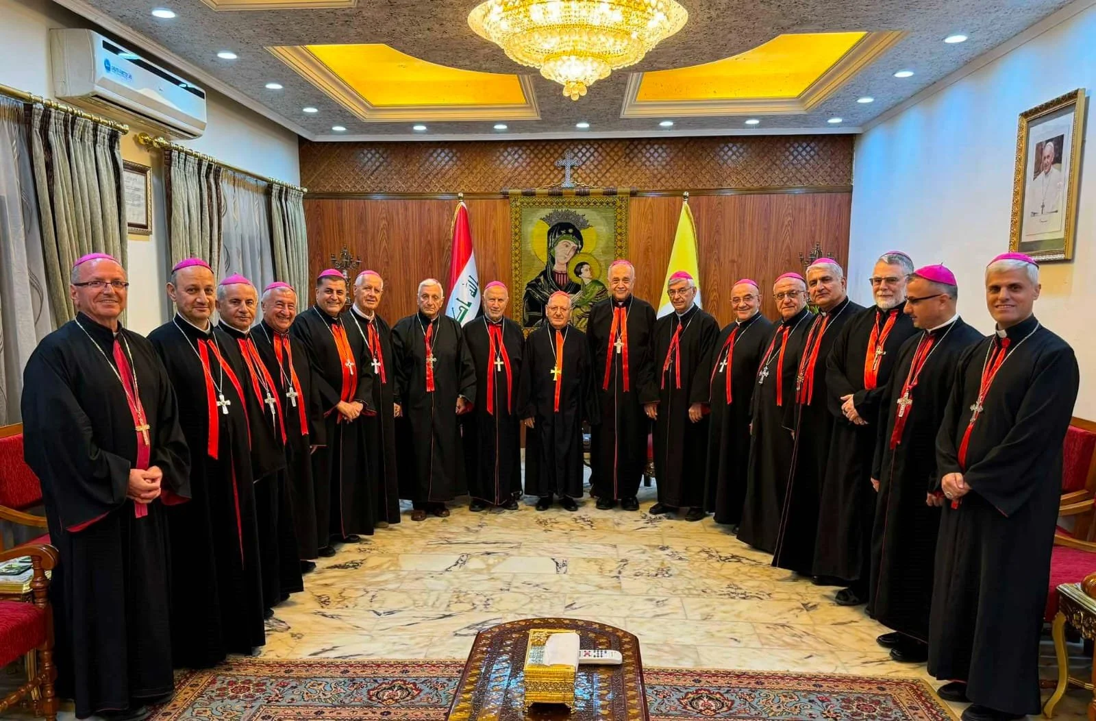 غبطة البطريرك الكاردينال لويس روفائيل ساكو يفتتح الجلسة الأولى للسينودس بحضور كلّ من أساقفة الكنيسة الكلدانيّة