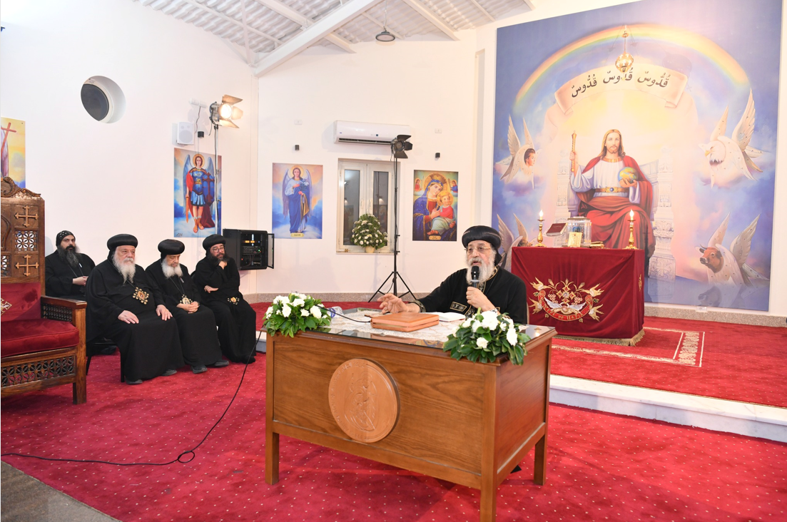 سلسلة "مؤهّلات الخدمة" (٥).. "أبعاد الخدمة السبعة" في اجتماع الأربعاء لقداسة البابا تواضروس الثاني، وشكر لمسؤولي دول الخليج 