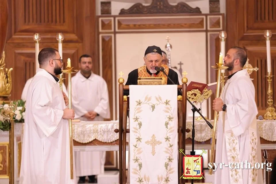 غبطة البطريرك مار اغناطيوس يوسف الثالث يونان يشارك في قدّاس الذكرى السنويّة الرابعة لشهداء تفجير مرفأ بيروت