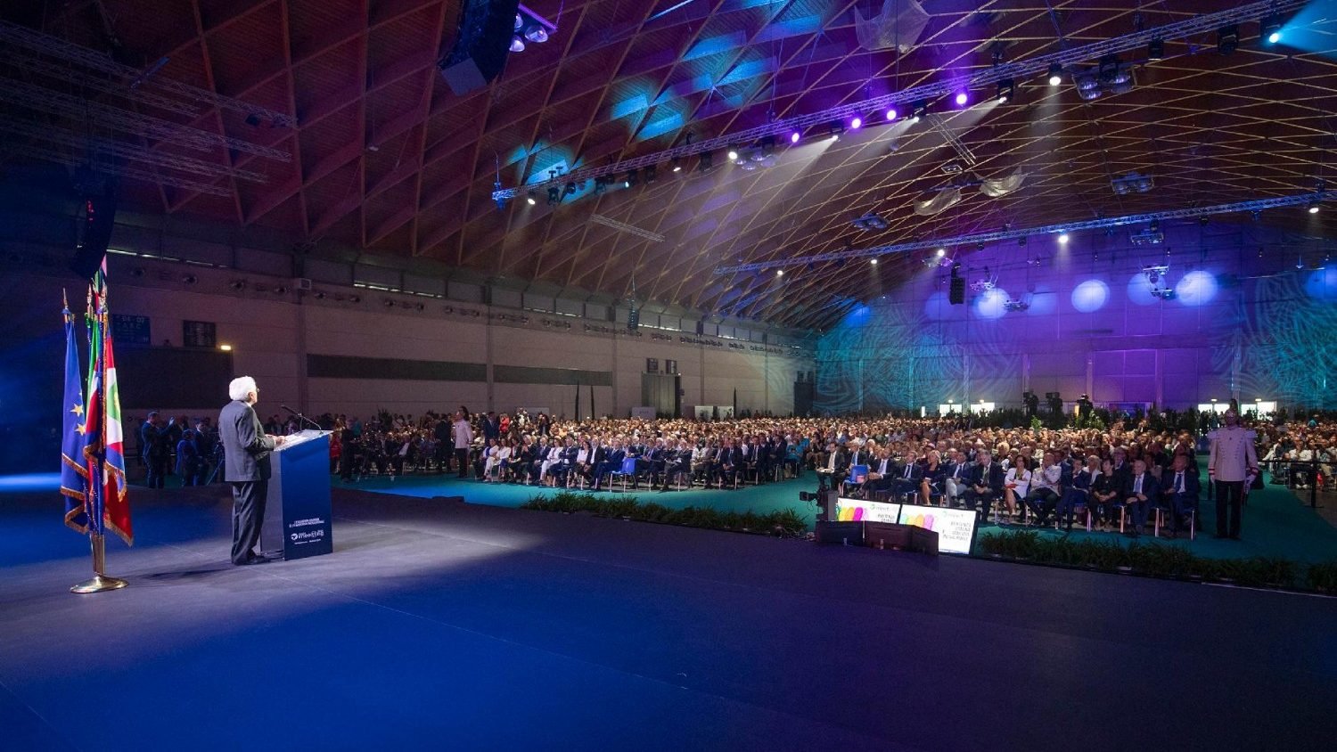 رسالة قداسة البابا فرنسيس إلى المشاركين في لقاء الصداقة بين الشعوب في ريميني