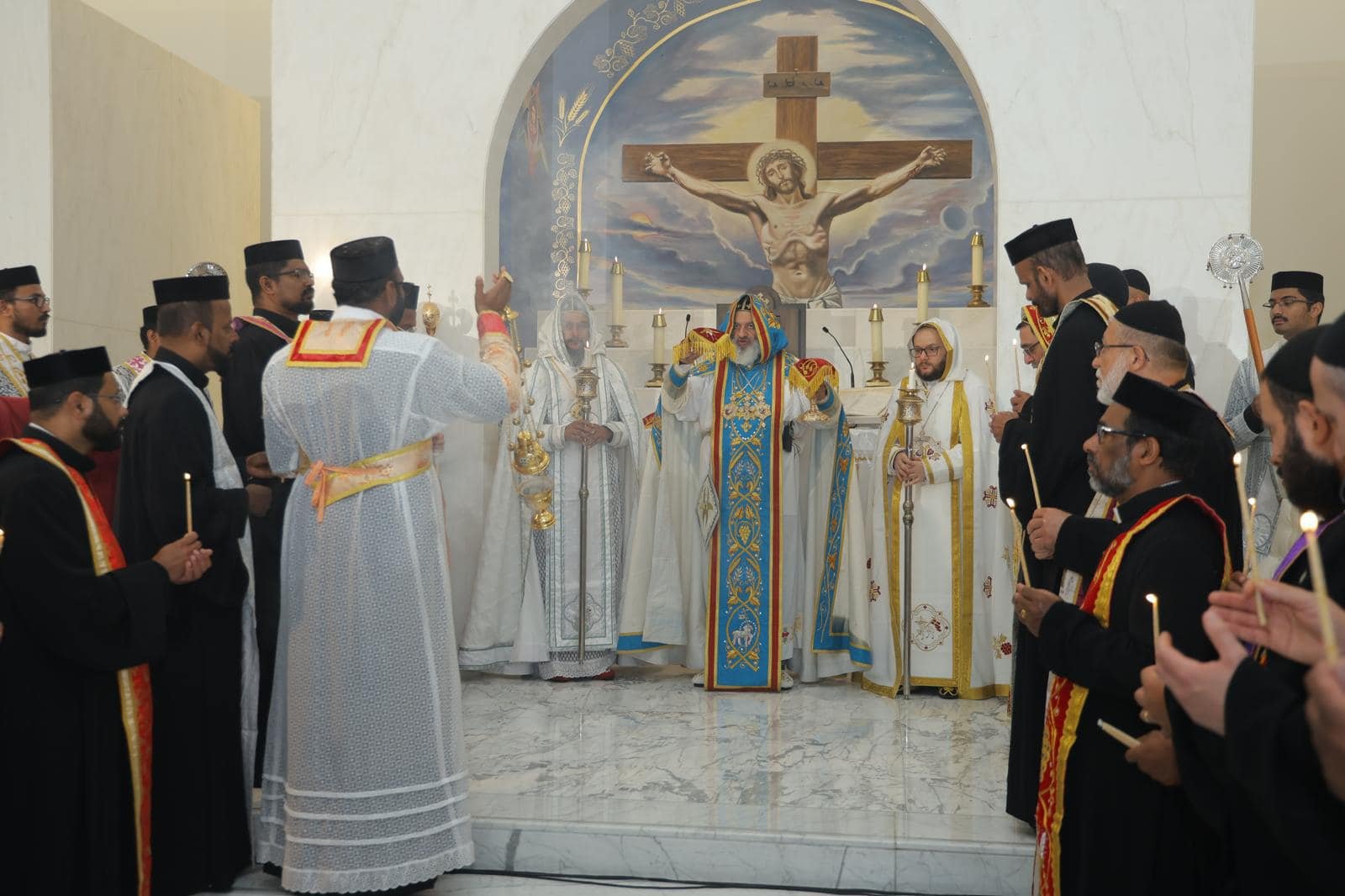 His Holiness Patriarch Mor Ignatius Aphrem II Celebrates the Holy Qurobo at Mor Barsaumo Church in Toronto - Canada