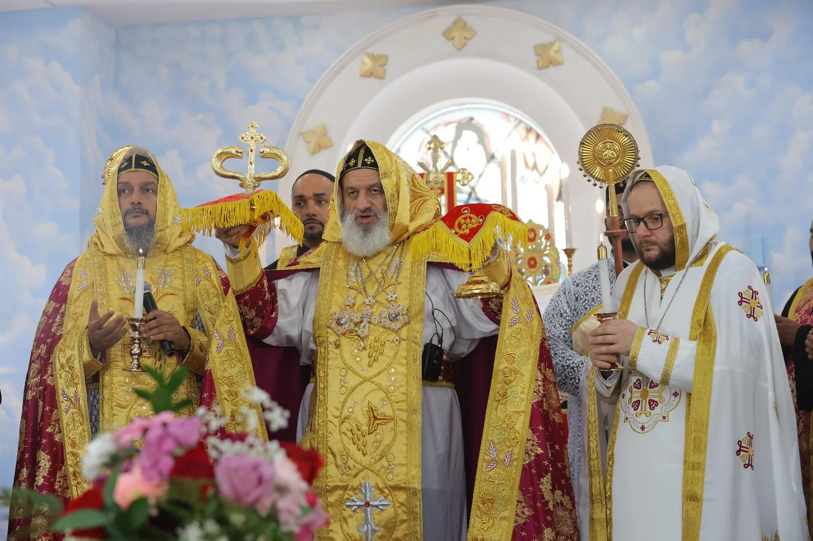 His Holiness Patriarch Mor Ignatius Aphrem II Celebrates the Holy Qurobo at St. Mary Church in Toronto
