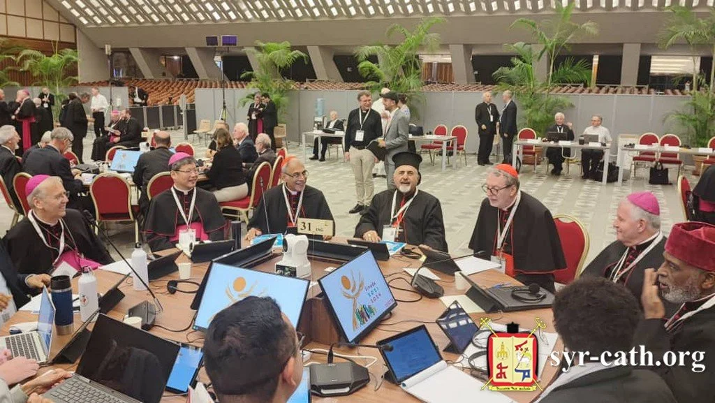 غبطة البطريرك مار اغناطيوس يوسف الثالث يونان يشارك في الجلسة الإفتتاحية الرسميّة للدورة الثانية من الجمعيّة العامة السادسة عشرة لسينودس الأساقفة الروماني برئاسة قداسة البابا فرنسيس، الفاتيكان