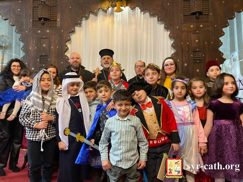 غبطة البطريرك مار اغناطيوس يوسف الثالث يونان  يحضر نشاطاً لأطفال التعليم المسيحي بمناسبة عيد القديسة بربارة، باريس، فرنسا