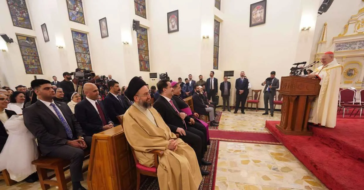 غبطة البطريرك الكاردينال لويس روفائيل ساكو يحتفل بقداس الميلاد