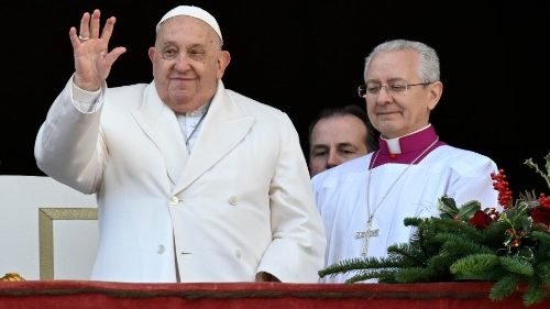His Holiness Pope Francis at Christmas Urbi et Orbi: May we become pilgrims of hope, peace, and unity