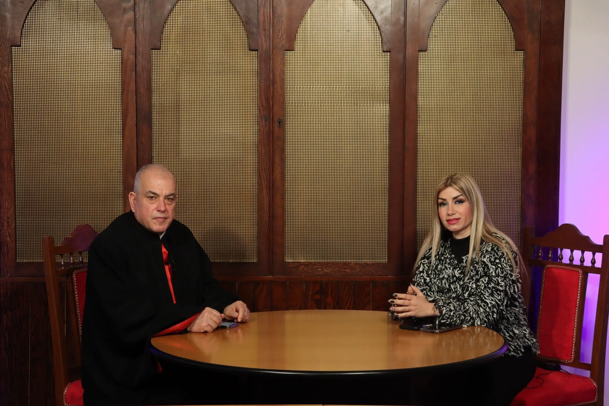 Monsignor Abdo Abou Kasm in a Special Media Episode from "The Platform of the Word" in MECC with the Journalist Lea Adel Maamary