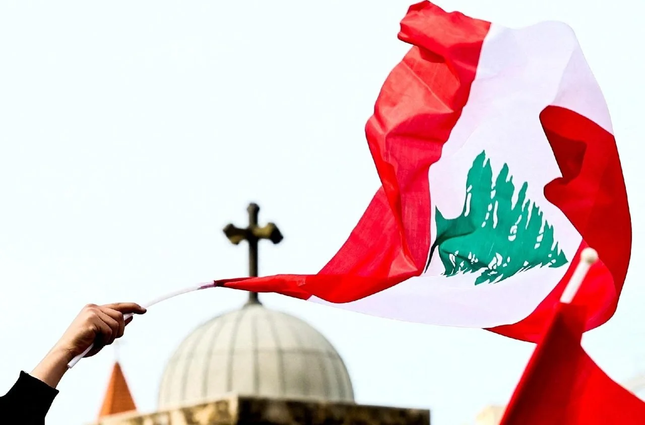 غبطة الكاردينال تشيرني في لبنان لكي يحمل دعم قداسة البابا فرنسيس إلى أرض متألمة