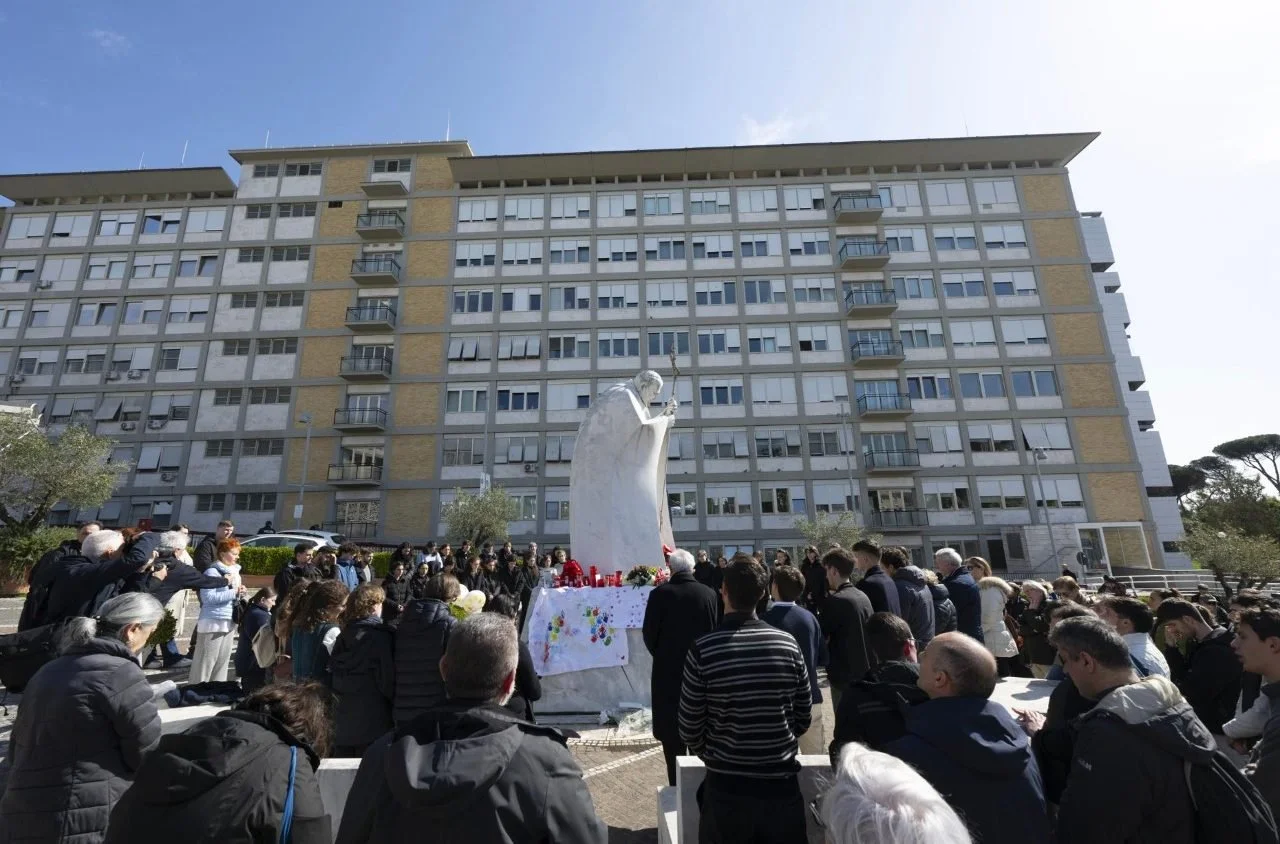 His Holiness Pope Francis' medical condition stable, no new medical crises