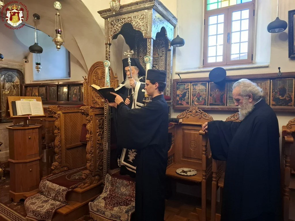 الصلوات الكنسية للأيام الأولى من الصوم الأربعيني المقدس في أخوية القبر المقدس برئاسة غبطة البطريرك كيريوس كيريوس ثيوفيلوس الثالث