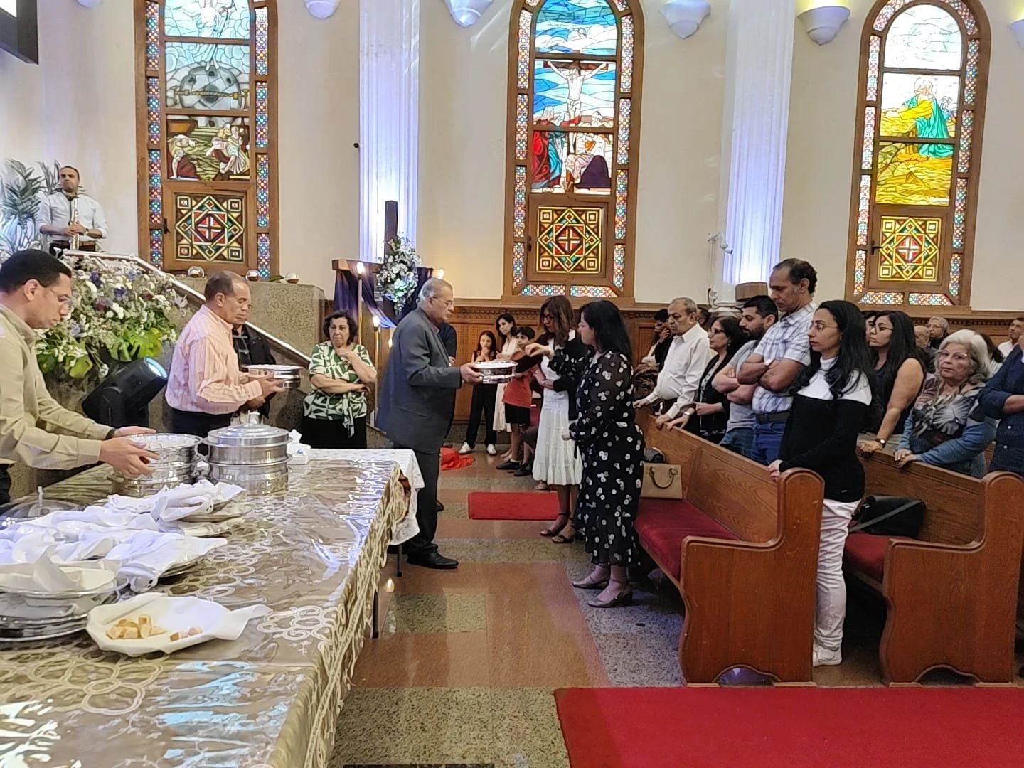 رئيس الطائفة الإنجيلية يشارك في الجمعة العظيمة بمصر الجديدة ويترأس الاحتفال الرسمي بعيد القيامة غدًا
