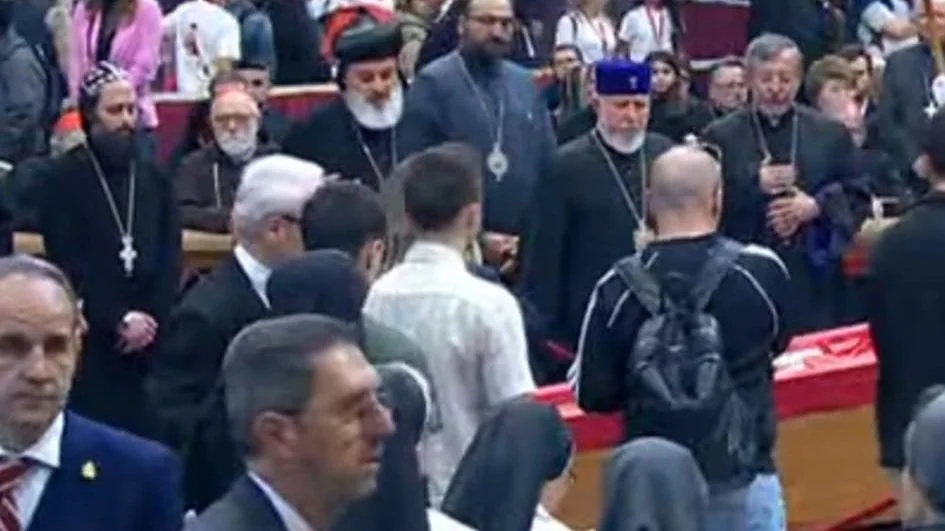 His Holiness Patriarch Mor Ignatius Aphrem II prayed for Pope Francis at St. Peter Basilica in the Vatican
