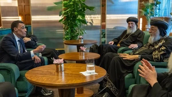 His Holiness Pope Tawadros II Arrives in Romania from Poland