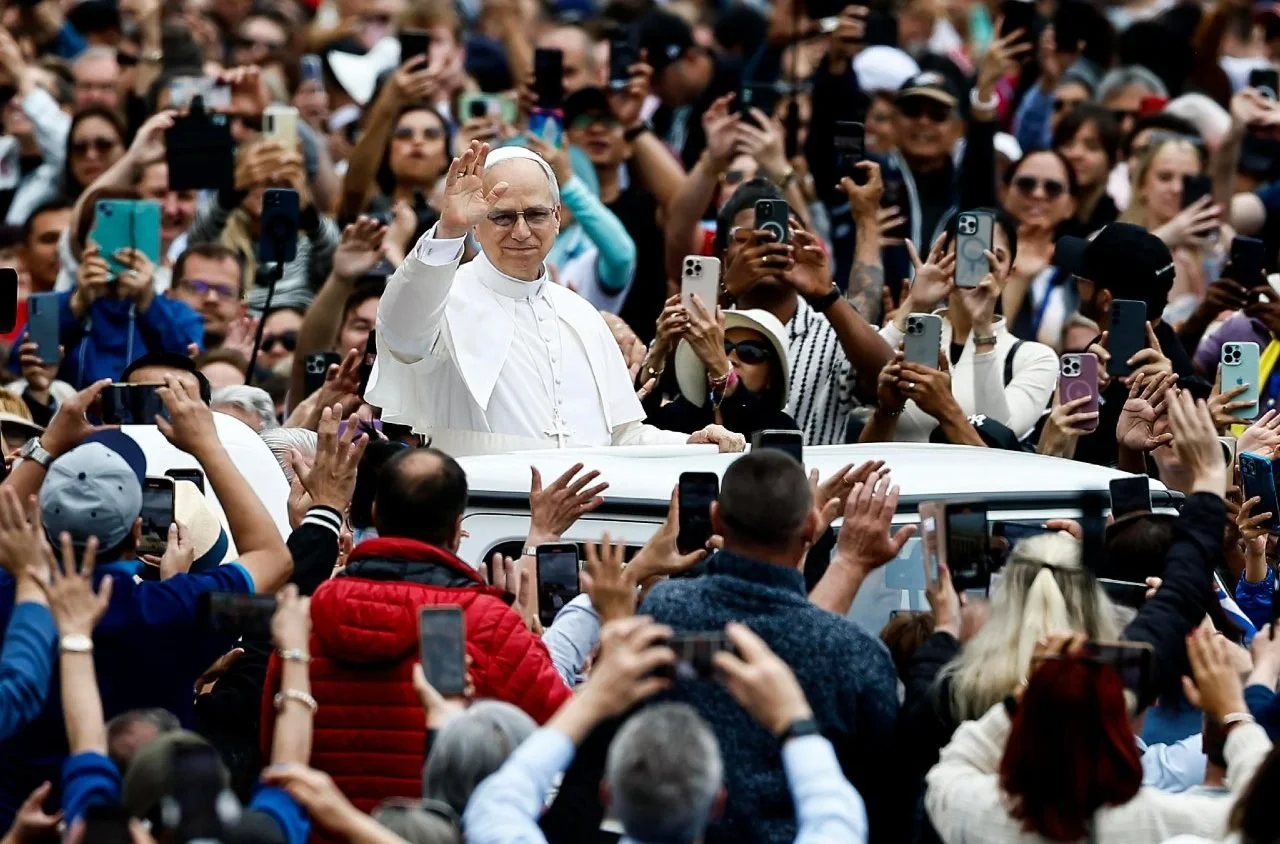 His Holiness Pope Leo XIV’s first General Audience: Love does not calculate