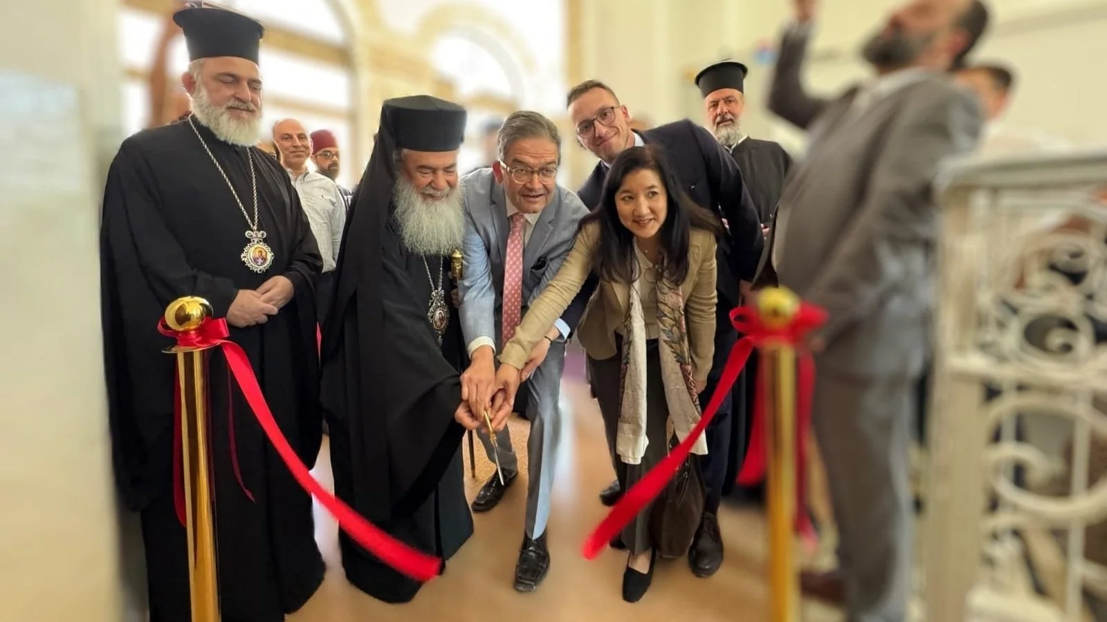 غبطة البطريرك كيريوس كيريوس ثيوفيلوس الثالث يترأس افتتاح القاعة الرئيسية لمدرسة القديس ديميتريوس بحضور الداعمين