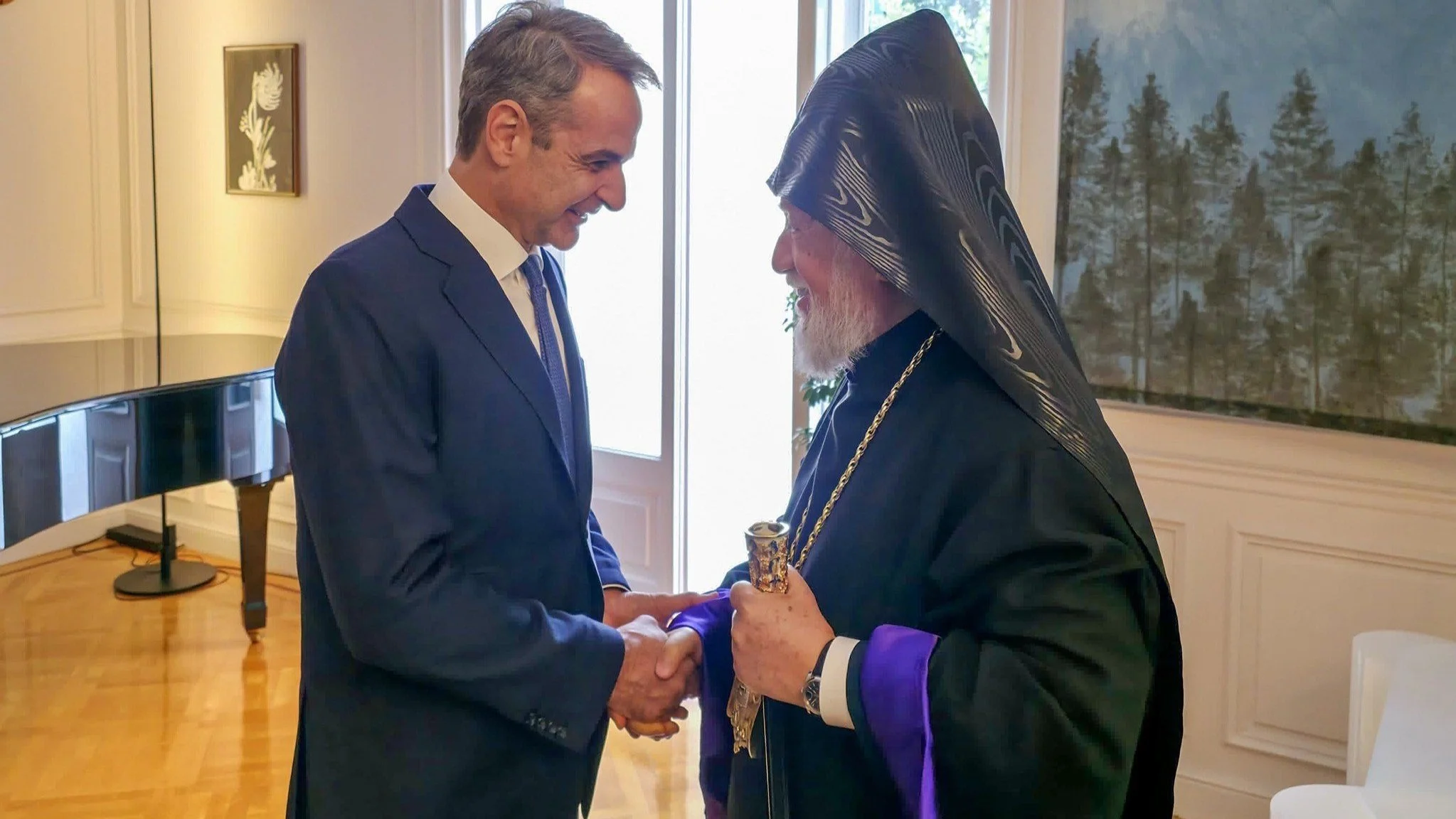 Meeting Between His Holiness Aram I and Prime Minister Kyriakos Mitsotakis in Athens