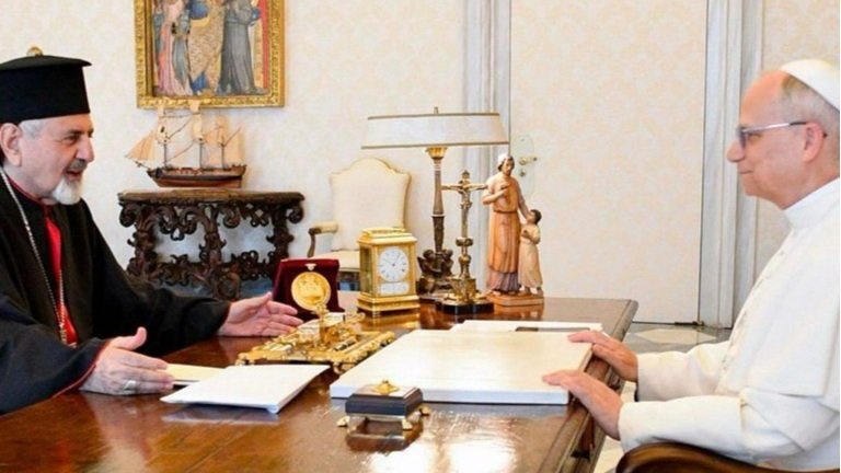 قداسة البابا لاون الرابع عشر يستقبل غبطة البطريرك مار اغناطيوس يوسف الثالث يونان في لقاء خاصّ في الفاتيكان 