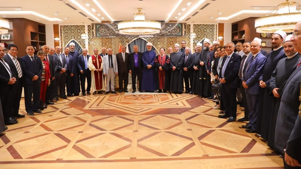 رئيس الطائفة الإنجيلية يلتقي مفتي الجمهورية لتهنئته بعيد الأضحى المبارك