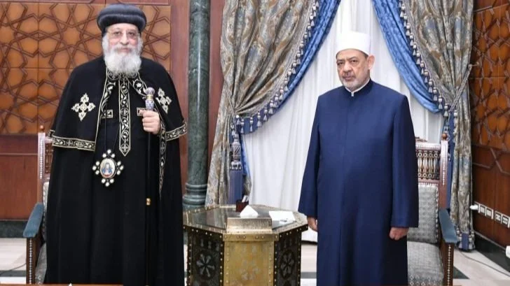 قداسة البابا تواضروس الثاني يهنئ فضيلة الإمام الأكبر الدكتور أحمد الطيب شيخ الأزهر بعيد الأضحى المبارك