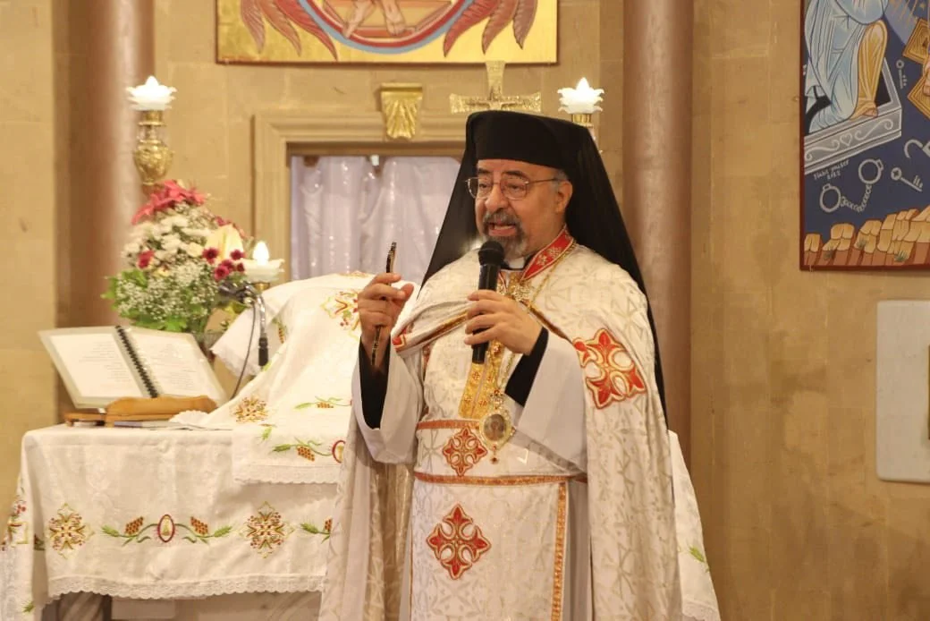 غبطة البطريرك الأنبا إبراهيم إسحق يترأّس قدّاس عيد حلول الروح القدس في كنيسة الملاك ميخائيل بحدائق القبة