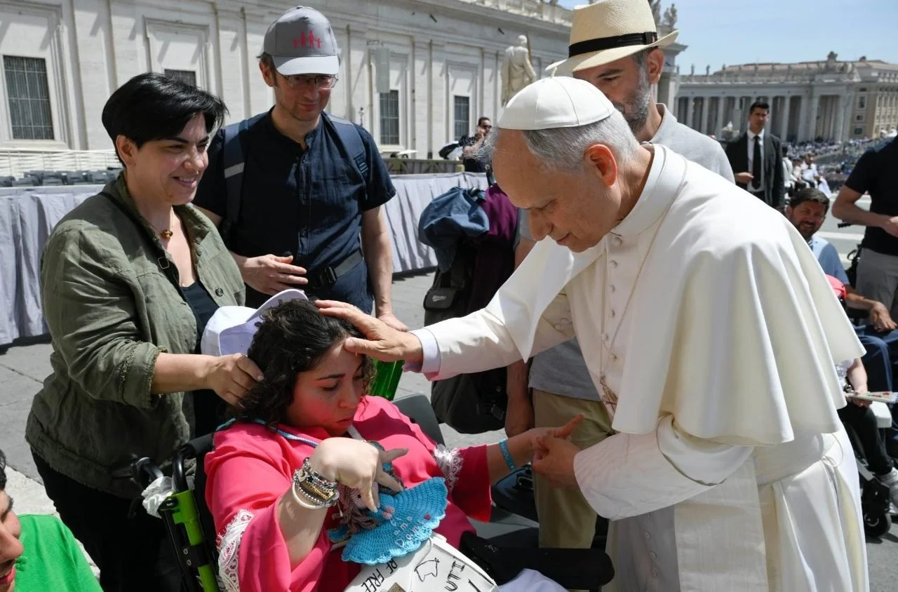 في مقابلته العامة قداسة البابا لاوُن الرابع عشر يتحدّث عن شفاء أعمى أريحا