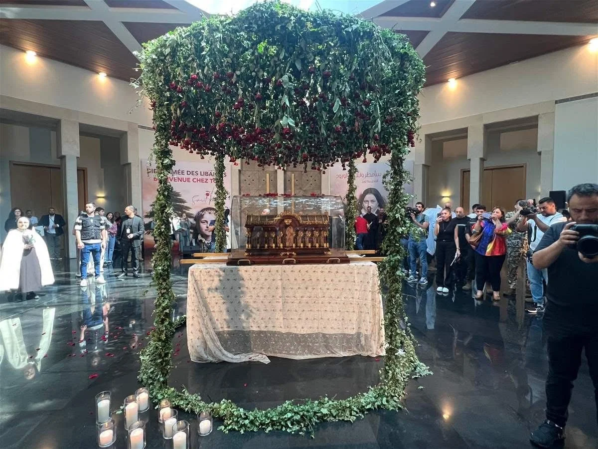 ذخائر القدّيسة تريزيا الطفل يسوع في زيارة تاريخيّة إلى لبنان في مئويّة إعلان قداستها