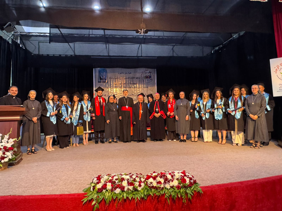 غبطة البطريرك الكاردينال لويس روفائيل ساكو في تخرّج كليّة بابل الحبريّة للّاهوت: المسيحيّة عنوان وليست عددًا