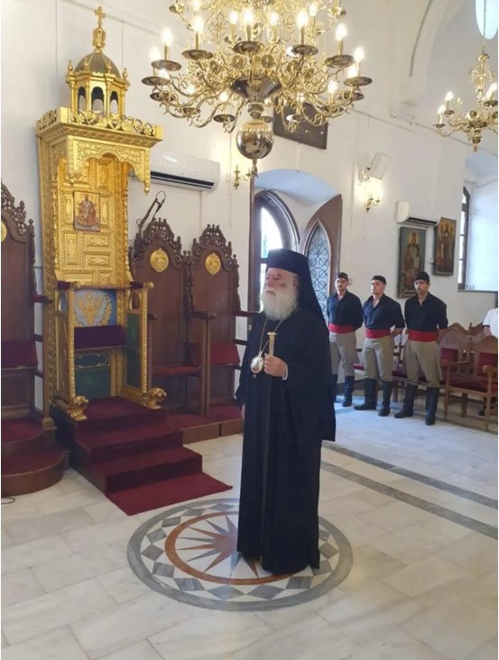 غبطة البابا ثيودروس الثاني في مقرّ بطريركيّة الإسكندريّة بقبرص