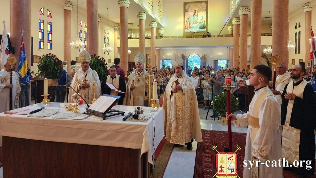 غبطة البطريرك مار اغناطيوس يوسف الثالث يونان يحتفل بالقداس في كاتدرائية سيّدة البشارة، بحضور ذخائر القديسة تريزيا الطفل يسوع، المتحف – بيروت