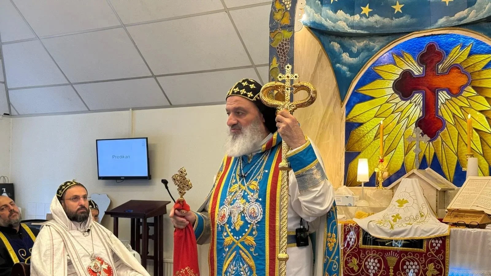 His Holiness Patriarch Mor Ignatius Aphrem II celebrates the Holy Qurobo on the occasion of the Feast of the Assumption of the Virgin Mary