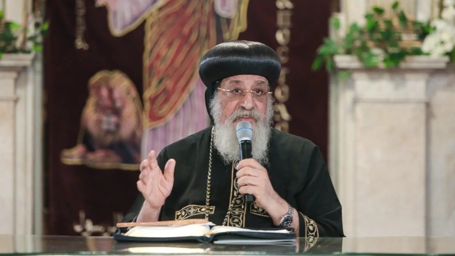 حكايات الشجرة المغروسة (١٠).. "رحلة الجوع والشبع" في اجتماع الأربعاء لقداسة البابا تواضروس الثاني