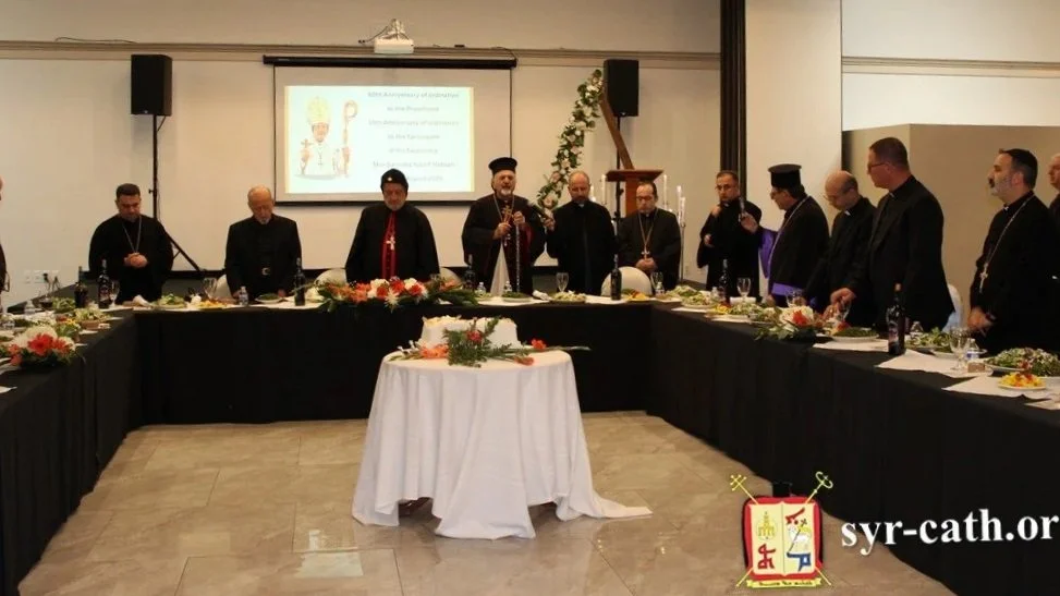 غبطة البطريرك مار اغناطيوس يوسف الثالث يونان يحضر الحفل التكريمي لسيادة المطران مار برنابا يوسف حبش بمناسبة يوبيله الكهنوتي الذهبي، ديترويت – ميشيغان، الولايات المتّحدة الأميركية