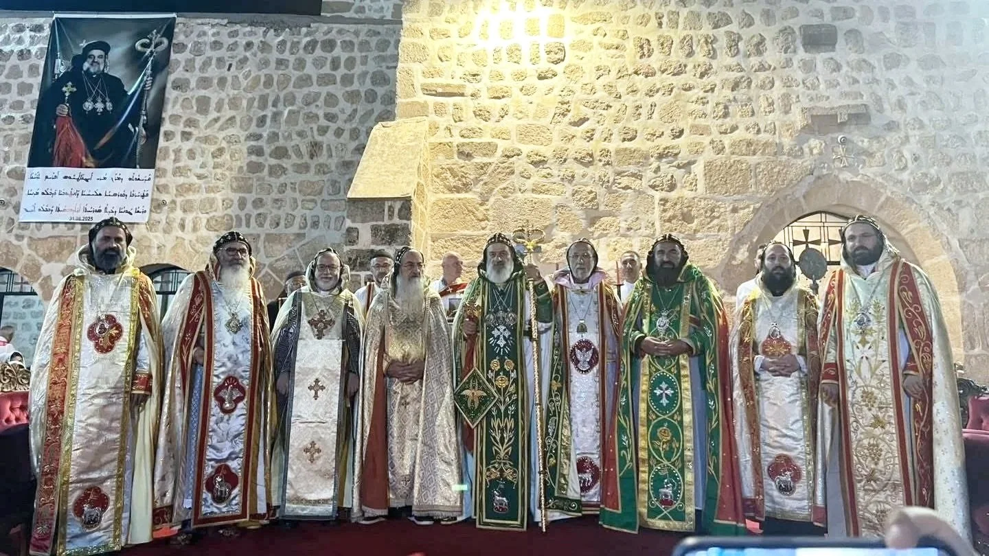 قداسة البطريرك مار إغناطيوس أفرام الثاني يحتفل بالقداس الإلهي في دير مار أبروهوم ومار هوبيل في مديات