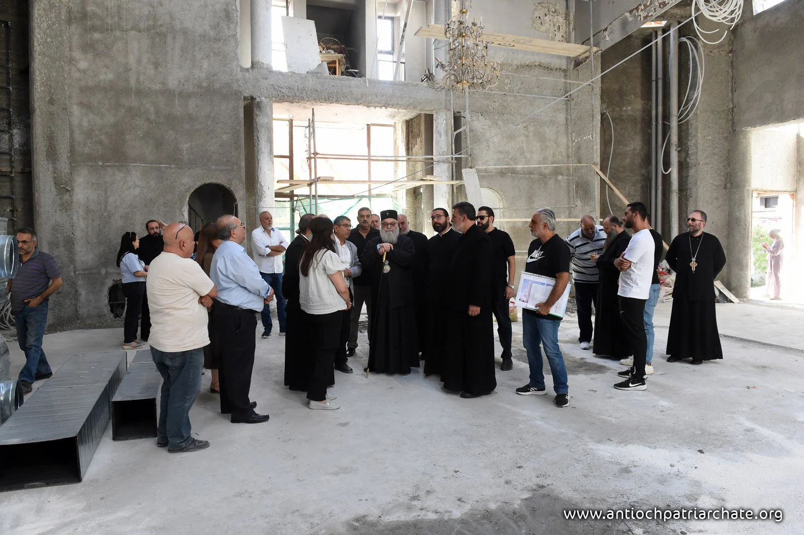 غبطة البطريرك يوحنّا العاشر في زيارة تفقديّة الى كنيسة النبي إيليا الغيور - الدويلعة